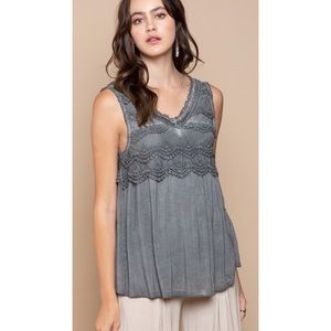 *LAST ONE* Large Charcoal Grey Pol Top